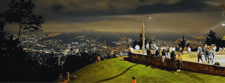 things to do in medellin at night